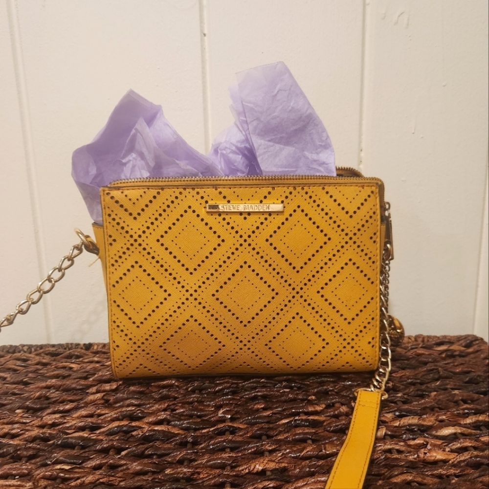 Steve Madden Yellow Crossbody Purse with Chain Removable Strap